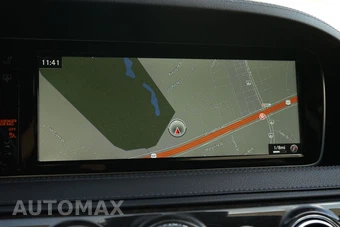 2017 Mercedes-Benz AMG S 63 4MATIC Sedan - miniatura 9