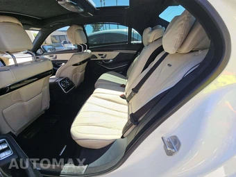 2017 Mercedes-Benz AMG S 63 4MATIC Sedan - miniatura 13