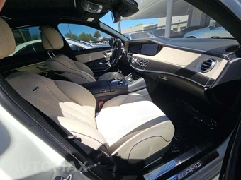 2017 Mercedes-Benz AMG S 63 4MATIC Sedan - miniatura 18