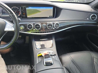 2017 Mercedes-Benz AMG S 63 4MATIC Sedan – miniatura 10