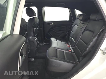 2017 Mercedes-Benz B 250e – miniatura 13