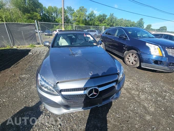 2017 Mercedes-Benz C 300 4MATIC Convertible - miniatura 2