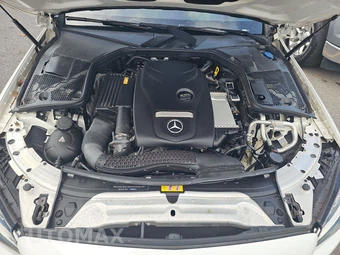 2017 Mercedes-Benz C 300 4MATIC Convertible – miniatura 15