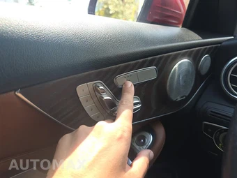 2017 Mercedes-Benz C 300 4MATIC Coupe - miniatura 36