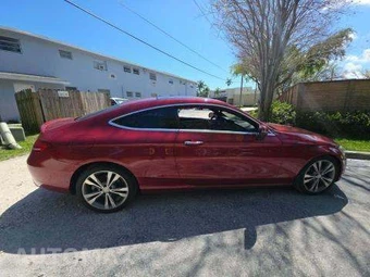 2017 Mercedes-Benz C 300 4MATIC Coupe - miniatura 4