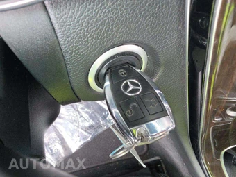 2017 Mercedes-Benz C 300 4MATIC Coupe - miniatura 8