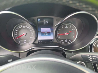 2017 Mercedes-Benz C 300 4MATIC Coupe - miniatura 9