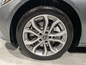 2017 Mercedes-Benz C 300 4MATIC Sedan - miniatura 15
