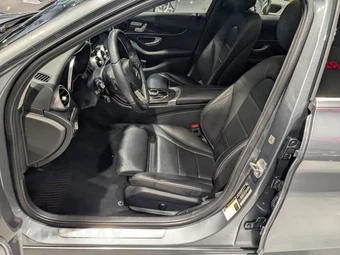 2017 Mercedes-Benz C 300 4MATIC Sedan - miniatura 22