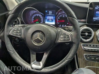 2017 Mercedes-Benz C 300 4MATIC Sedan - miniatura 28