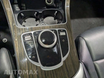 2017 Mercedes-Benz C 300 4MATIC Sedan - miniatura 36