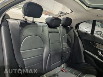 2017 Mercedes-Benz C 300 4MATIC Sedan - miniatura 48