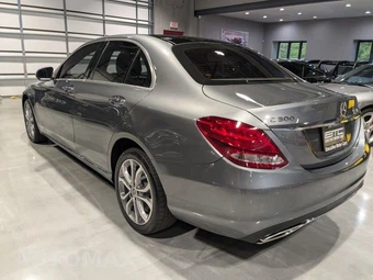 2017 Mercedes-Benz C 300 4MATIC Sedan - miniatura 6