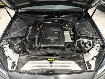 2017 Mercedes-Benz C 300 4MATIC Sedan - miniatura 61