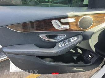 2017 Mercedes-Benz C 300 4MATIC Sedan – miniatura 15
