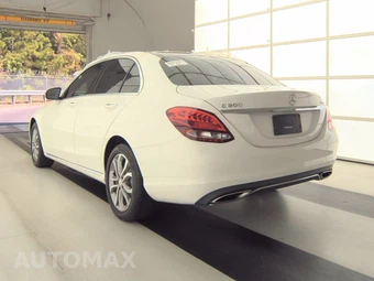 2017 Mercedes-Benz C 300 4MATIC Sedan - miniatura 6
