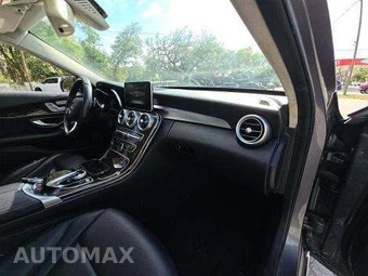 2017 Mercedes-Benz C 300 4MATIC Sedan - miniatura 20