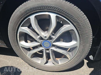 2017 Mercedes-Benz C 300 4MATIC Sedan – miniatura 26