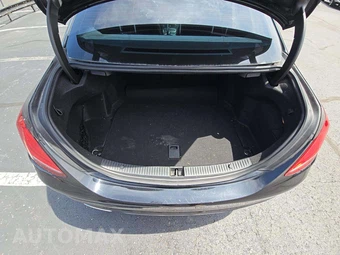2017 Mercedes-Benz C 300 4MATIC Sedan – miniatura 11