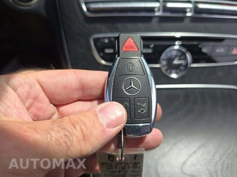 2017 Mercedes-Benz C 300 4MATIC Sedan – miniatura 5