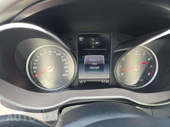 2017 Mercedes-Benz C 300 4MATIC Sedan – miniatura 9