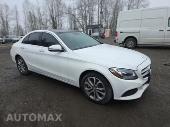 2017 Mercedes-Benz C 300 4MATIC Sedan – miniatura 3