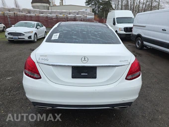 2017 Mercedes-Benz C 300 4MATIC Sedan – miniatura 5