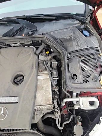 2017 Mercedes-Benz C 300 4MATIC Sedan – miniatura 30