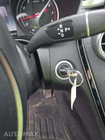2017 Mercedes-Benz C 300 4MATIC Sedan – miniatura 9