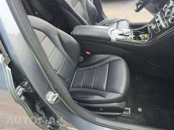 2017 Mercedes-Benz C 300 4MATIC Sedan – miniatura 18