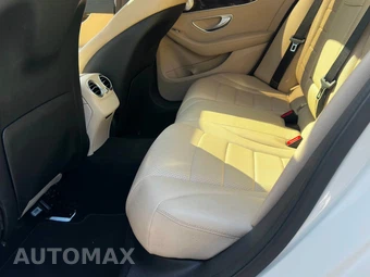 2017 Mercedes-Benz C 300 4MATIC Sedan – miniatura 14