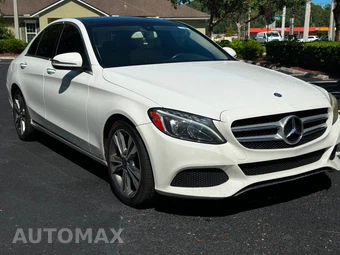 2017 Mercedes-Benz C 300 4MATIC Sedan – miniatura 2