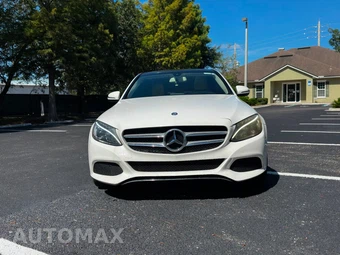 2017 Mercedes-Benz C 300 4MATIC Sedan – miniatura 4