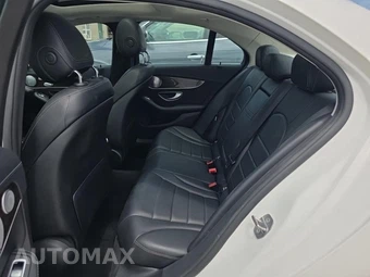 2017 Mercedes-Benz C 300 4MATIC Sedan w/Luxury Pkg – miniatura 16