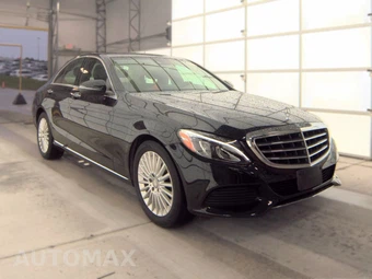 2017 Mercedes-Benz C 300 4MATIC Sedan w/Luxury Pkg - miniatura 3