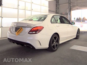2017 Mercedes-Benz C 300 4MATIC Sedan w/Sport Pkg - miniatura 4
