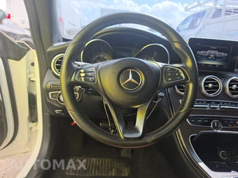 2017 Mercedes-Benz C 300 Coupe – miniatura 10