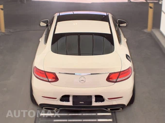 2017 Mercedes-Benz C 300 Coupe – miniatura 5