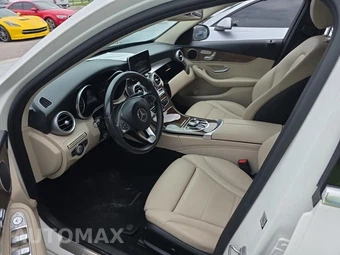 2017 Mercedes-Benz C 300 Sedan - miniatura 13