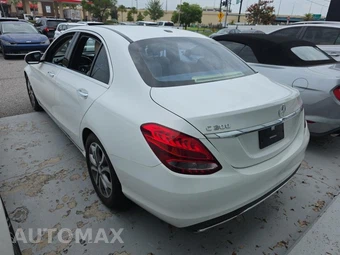2017 Mercedes-Benz C 300 Sedan - miniatura 6