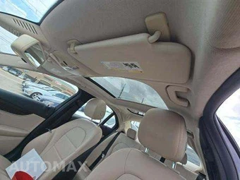 2017 Mercedes-Benz C 300 Sedan – miniatura 11
