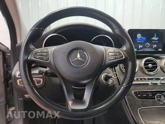 2017 Mercedes-Benz C 300 Sedan – miniatura 10
