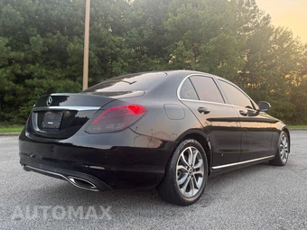 2017 Mercedes-Benz C 300 Sedan – miniatura 4