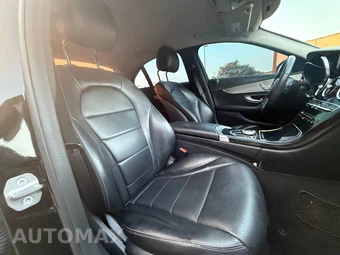 2017 Mercedes-Benz C 300 Sedan – miniatura 8