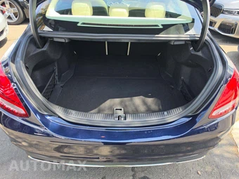 2017 Mercedes-Benz C 300 Sedan - miniatura 14