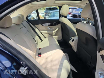 2017 Mercedes-Benz C 300 Sedan - miniatura 16
