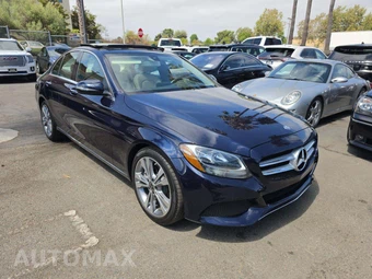 2017 Mercedes-Benz C 300 Sedan - miniatura 4