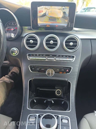 2017 Mercedes-Benz C 300 Sedan - miniatura 10