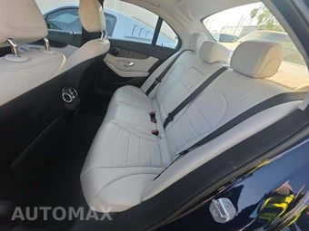 2017 Mercedes-Benz C 300 Sedan - miniatura 13