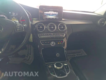 2017 Mercedes-Benz C 300 Sedan – miniatura 10